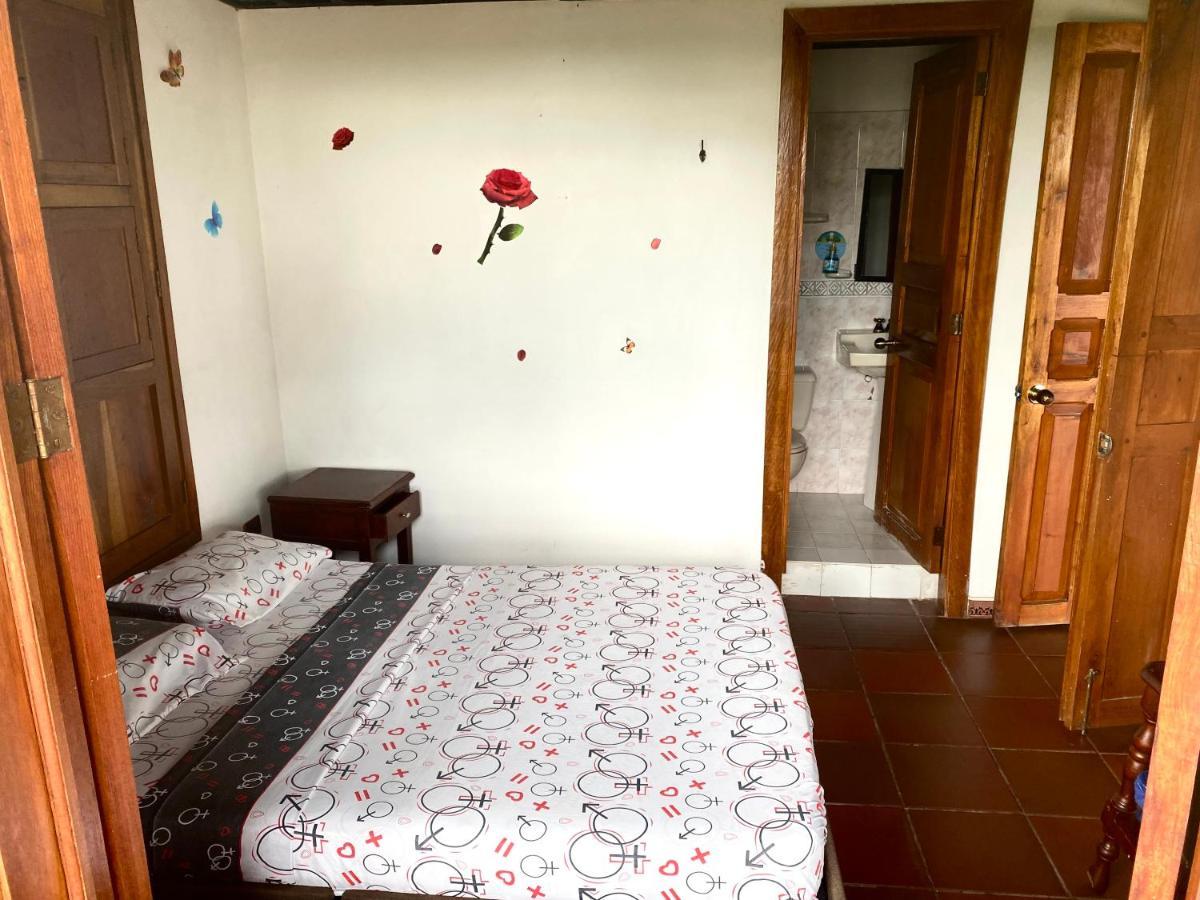 Finca Hotel Los Cocos Монтенегро Экстерьер фото
