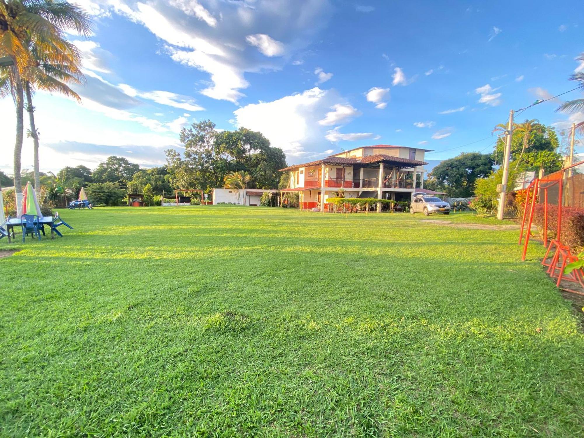 Finca Hotel Los Cocos Монтенегро Экстерьер фото