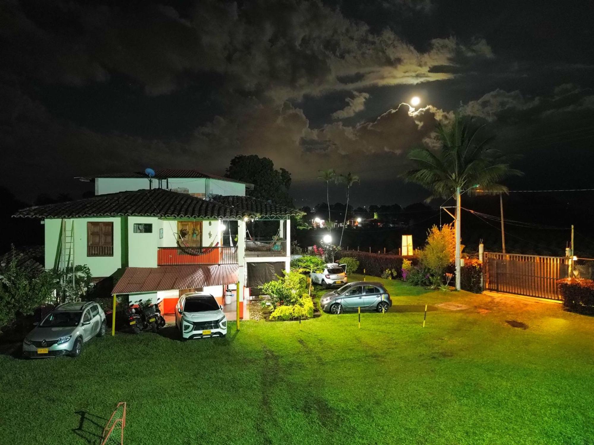 Finca Hotel Los Cocos Монтенегро Экстерьер фото