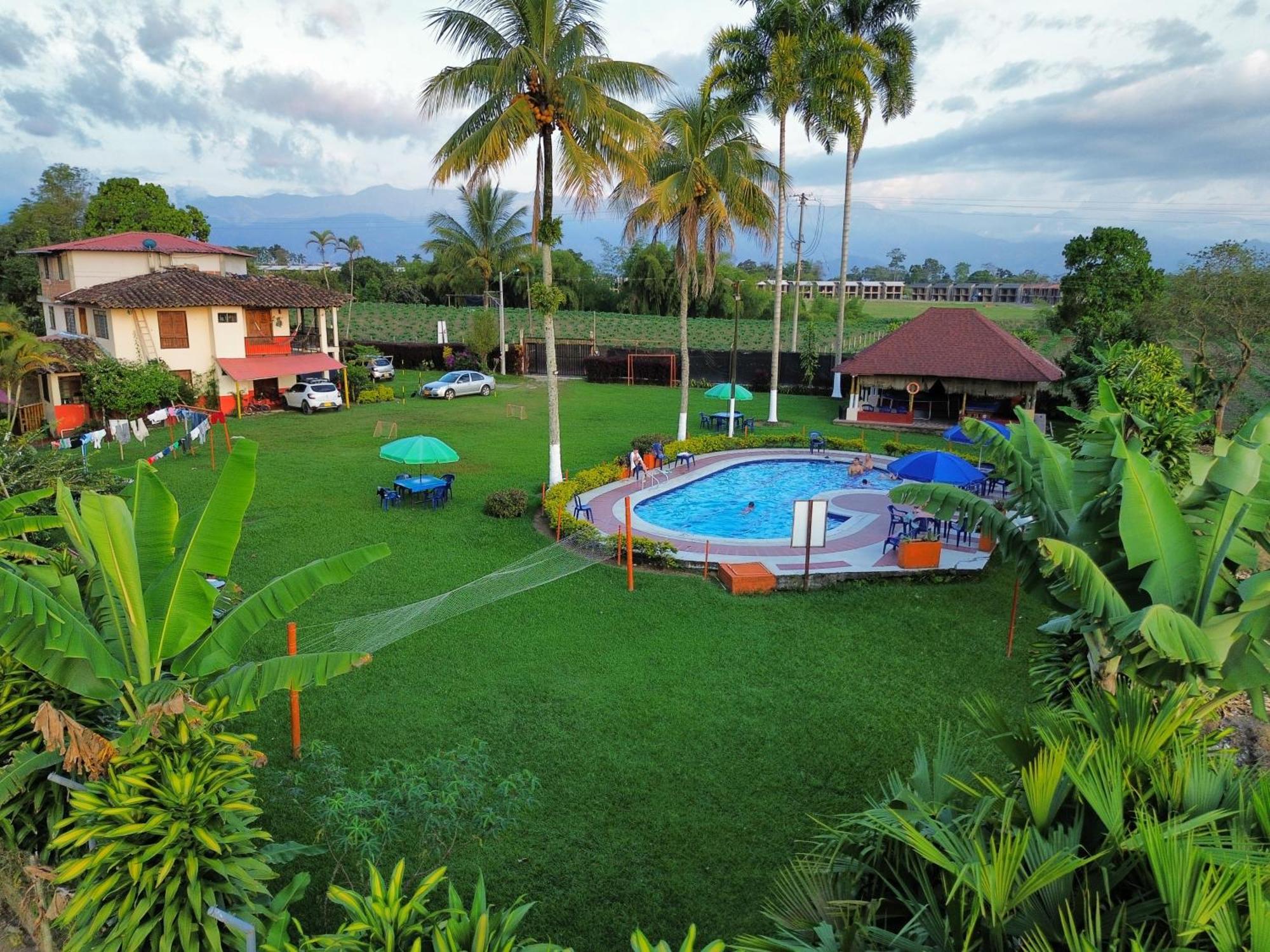 Finca Hotel Los Cocos Монтенегро Экстерьер фото